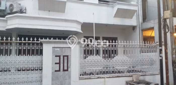 Jual Rumah Luas Elegan Dengan View Cantik di Tomang, Jakarta Barat Jual Rumah Luas Elegan Dengan View Cantik di Tomang, Jakarta Barat