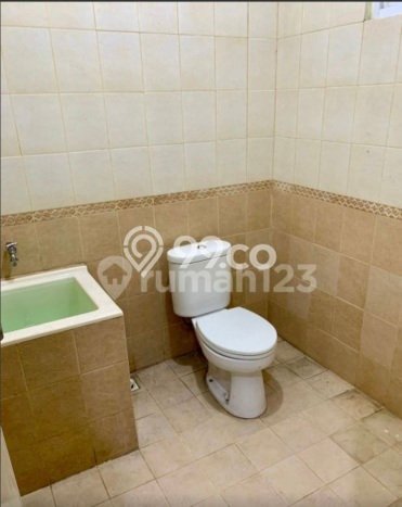 Ruko Komersial Dijual di Cengkareng Jakarta Barat LT 68m2 & LB 204m2 Ruko Komersial Dijual di Cengkareng Jakarta Barat LT 68m2 & LB 204m2