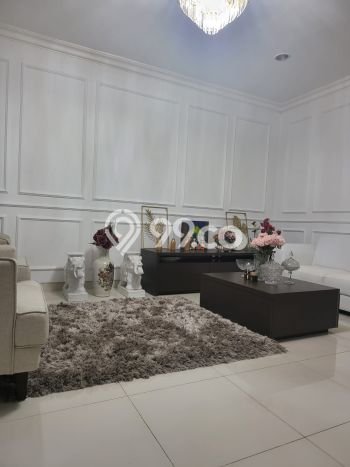 Rumah 4 KT 3 KM LT 211m², Luas Bangunan 300m² di Gading Serpong, Tangerang Rumah 4 KT 3 KM LT 211m², Luas Bangunan 300m² di Gading Serpong, Tangerang