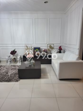 Rumah 4 KT 3 KM LT 211m², Luas Bangunan 300m² di Gading Serpong, Tangerang Rumah 4 KT 3 KM LT 211m², Luas Bangunan 300m² di Gading Serpong, Tangerang
