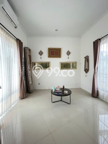 Rumah Kawasan BSD, Luas 179m², Bangunan 370m² Rumah Kawasan BSD, Luas 179m², Bangunan 370m²
