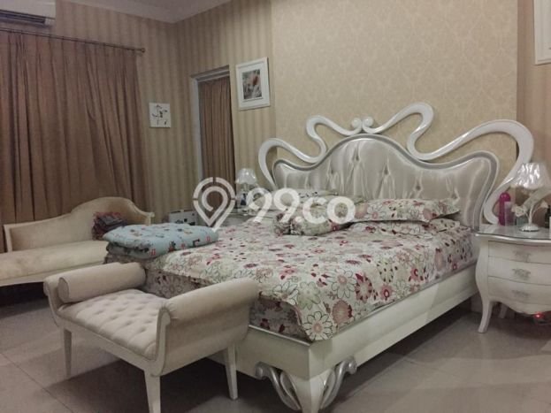 Rumah Lingkungan Asri di Gading Serpong Pondok Hijau Golf, Tangerang, Luas 297m² Bangunan 450m² Rumah Lingkungan Asri di Gading Serpong Pondok Hijau Golf, Tangerang, Luas 297m² Bangunan 450m²