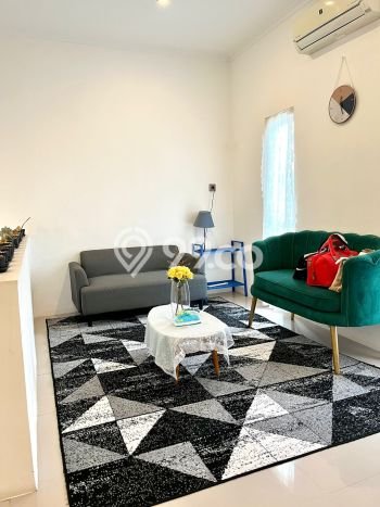 Rumah 4 KT 4 KM Luas Tanah 150m², LB 250m² di BSD, Tangerang Rumah 4 KT 4 KM Luas Tanah 150m², LB 250m² di BSD, Tangerang