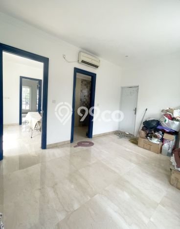 Ready to Use! Premium House LT 300m2 Desain Elegan di Gading Serpong Ready to Use! Premium House LT 300m2 Desain Elegan di Gading Serpong