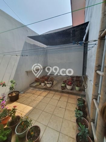 Rumah Elit Modern Tanpa Renovasi di Slipi Jakarta Barat Rumah Elit Modern Tanpa Renovasi di Slipi Jakarta Barat