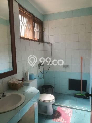 Rumah Elit Modern Tanpa Renovasi di Slipi Jakarta Barat Rumah Elit Modern Tanpa Renovasi di Slipi Jakarta Barat