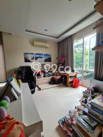 Rumah Elit Modern Tanpa Renovasi di Metland Puri Jakarta Barat Rumah Elit Modern Tanpa Renovasi di Metland Puri Jakarta Barat
