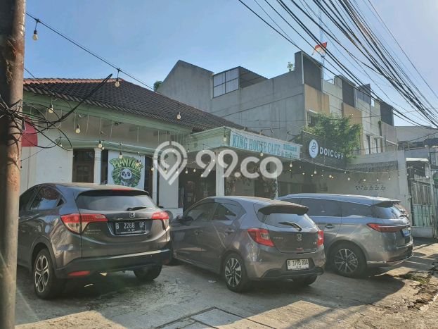 Dijual Hunian Mewah dengan Fasilitas Sekitar Lengkap di Kebon Jeruk, Jakarta Barat Dijual Hunian Mewah dengan Fasilitas Sekitar Lengkap di Kebon Jeruk, Jakarta Barat