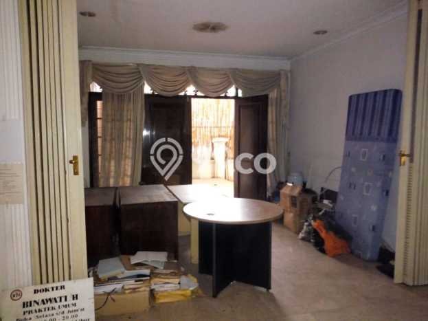 Dijual Hunian Mewah dengan Fasilitas Sekitar Lengkap di Kebon Jeruk, Jakarta Barat Dijual Hunian Mewah dengan Fasilitas Sekitar Lengkap di Kebon Jeruk, Jakarta Barat