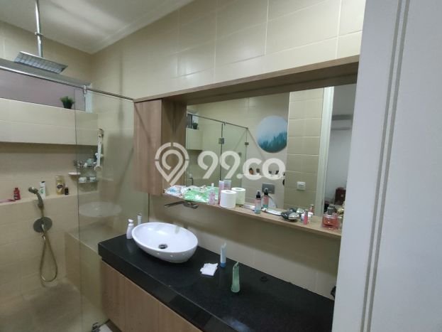 SPECIAL PRICE! Rumah Strategis di Alam Sutera, Luas 175m² LB 300m² SPECIAL PRICE! Rumah Strategis di Alam Sutera, Luas 175m² LB 300m²