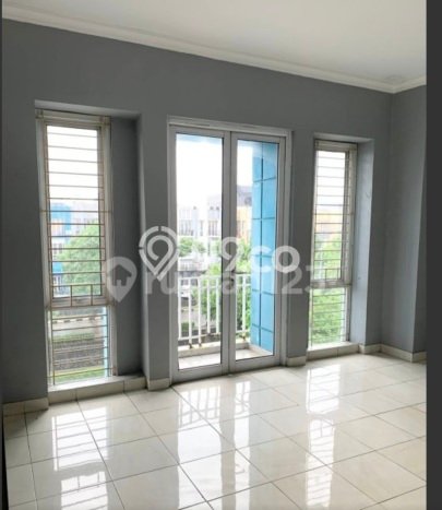 Ruko Komersial Dijual di Cengkareng Jakarta Barat LT 68m2 & LB 204m2 Ruko Komersial Dijual di Cengkareng Jakarta Barat LT 68m2 & LB 204m2