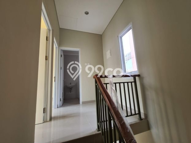 LOKASI STRATEGIS! Rumah kawasan Gading Serpong, Akses ke Tol, 3 KT, Luas 72m² LB 67m² LOKASI STRATEGIS! Rumah kawasan Gading Serpong, Akses ke Tol, 3 KT, Luas 72m² LB 67m²