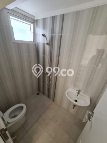 LOKASI STRATEGIS! Rumah kawasan Gading Serpong, Akses ke Tol, 3 KT, Luas 72m² LB 67m² LOKASI STRATEGIS! Rumah kawasan Gading Serpong, Akses ke Tol, 3 KT, Luas 72m² LB 67m²