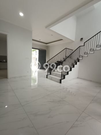 Rumah di Alam Sutera, Tangerang, LT 144m² Bangunan 277m² Rumah di Alam Sutera, Tangerang, LT 144m² Bangunan 277m²