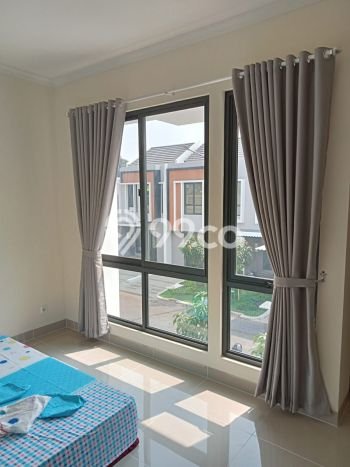 LOKASI PREMIUM! Rumah di Gading Serpong, 2 KM, Area Strategis, LT 72m² Bangunan 95m² LOKASI PREMIUM! Rumah di Gading Serpong, 2 KM, Area Strategis, LT 72m² Bangunan 95m²