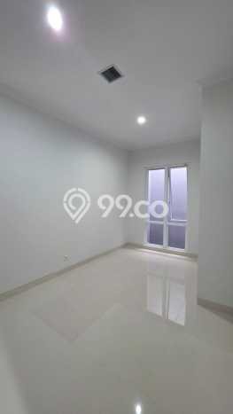 Rumah Elit Modern Tanpa Renovasi di Gading Serpong Tangerang Rumah Elit Modern Tanpa Renovasi di Gading Serpong Tangerang