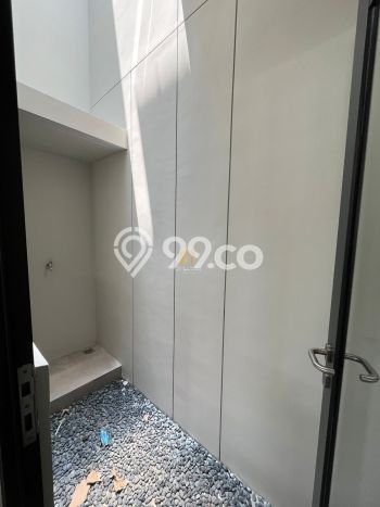 Rumah Asri di BSD City, 2 KM, Area Strategis, LT 50m² LB 70m² Rumah Asri di BSD City, 2 KM, Area Strategis, LT 50m² LB 70m²