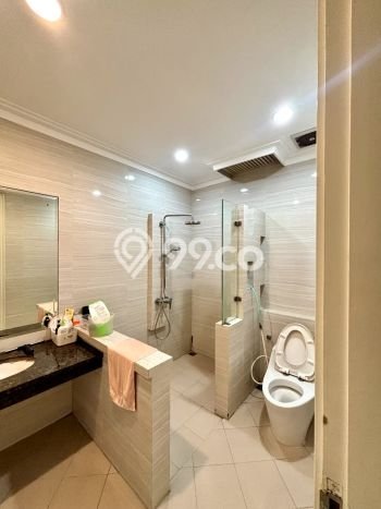 Jual Rumah Mewah Megah Dengan View Eksklusif di Alam Sutera, Tangerang Jual Rumah Mewah Megah Dengan View Eksklusif di Alam Sutera, Tangerang