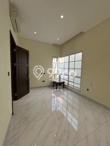 Ready to Use! Luxury House LT 228m2 Desain Modern di Gading Serpong Ready to Use! Luxury House LT 228m2 Desain Modern di Gading Serpong