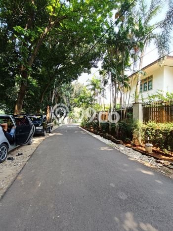 Dijual Rumah Premium dengan Fasilitas Sekitar Lengkap di Kebayoran Lama, Jakarta Selatan Dijual Rumah Premium dengan Fasilitas Sekitar Lengkap di Kebayoran Lama, Jakarta Selatan