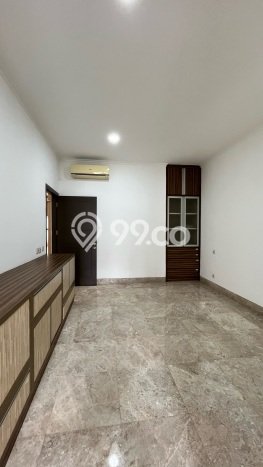 For Sale! Premium House LT 300m2 Desain Elegan di BSD City For Sale! Premium House LT 300m2 Desain Elegan di BSD City