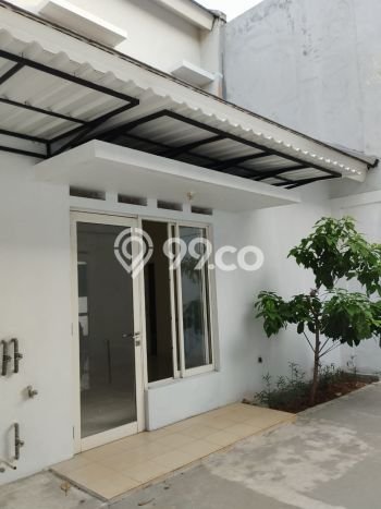 Rumah kawasan Gading Serpong, Dekat Pusat Kota, LT 162m² Rumah kawasan Gading Serpong, Dekat Pusat Kota, LT 162m²