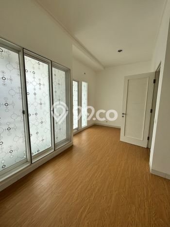 Jarang Ada! Rumah Sewa 3 Kamar Nyaman Siap Huni Gading Serpong Jarang Ada! Rumah Sewa 3 Kamar Nyaman Siap Huni Gading Serpong
