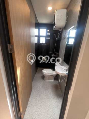 Rumah Disewakan Tangerang LT 66m2 LB 98m2 Kawasan BSD City Rumah Disewakan Tangerang LT 66m2 LB 98m2 Kawasan BSD City