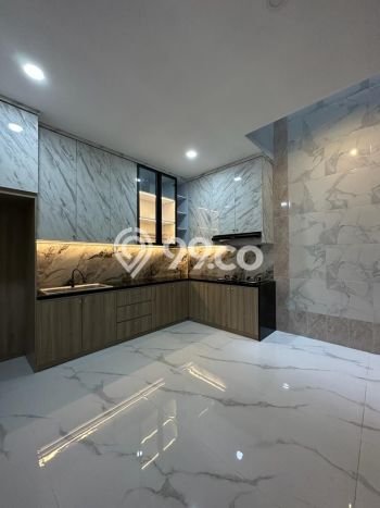 Rumah Elit Modern Tanpa Renovasi di Gading Serpong Tangerang Rumah Elit Modern Tanpa Renovasi di Gading Serpong Tangerang