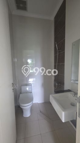 Rumah sewa siap huni 3 KT di Gading Serpong, Tangerang Rumah sewa siap huni 3 KT di Gading Serpong, Tangerang