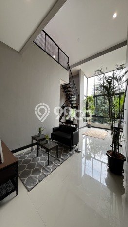 Hunian Elit LB 300m2 Siap Pakai Desain Elegan di BSD, Tangerang Hunian Elit LB 300m2 Siap Pakai Desain Elegan di BSD, Tangerang