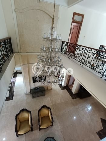 Dijual Rumah Premium dengan Fasilitas Sekitar Lengkap di Kebayoran Lama, Jakarta Selatan Dijual Rumah Premium dengan Fasilitas Sekitar Lengkap di Kebayoran Lama, Jakarta Selatan