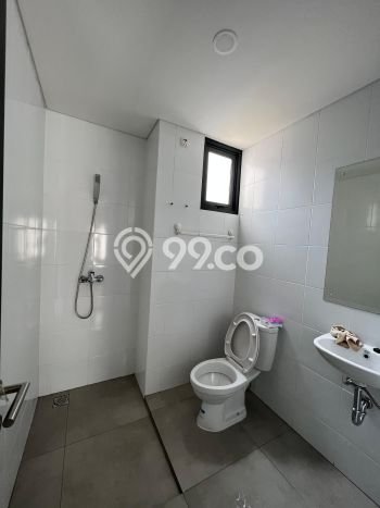 Rumah Asri di BSD City, 2 KM, Lingkungan Tenang, Luas 60m² LB 81m² Rumah Asri di BSD City, 2 KM, Lingkungan Tenang, Luas 60m² LB 81m²