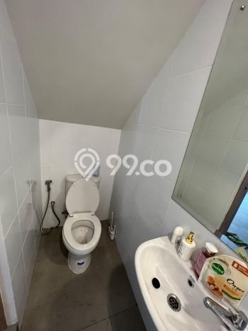 Rumah Asri di BSD City, 2 KM, Lingkungan Tenang, Luas 60m² LB 81m² Rumah Asri di BSD City, 2 KM, Lingkungan Tenang, Luas 60m² LB 81m²