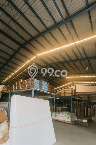 LOKASI STRATEGIS! Gudang di , Luas 1300m2m², Area Potensial LOKASI STRATEGIS! Gudang di , Luas 1300m2m², Area Potensial