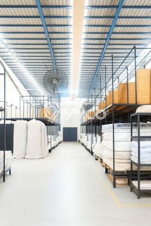 LOKASI STRATEGIS! Gudang di , Luas 1300m2m², Area Potensial LOKASI STRATEGIS! Gudang di , Luas 1300m2m², Area Potensial