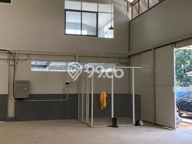 LOKASI TERBAIK! Pabrik di Subang, Luas 1080m², Akses Strategis LOKASI TERBAIK! Pabrik di Subang, Luas 1080m², Akses Strategis