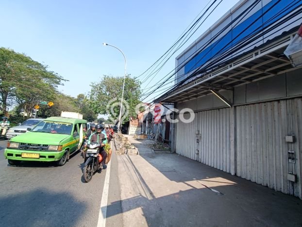 Unit Ruko Dijual di Tangerang LT 165m2 & LB 300m2 Unit Ruko Dijual di Tangerang LT 165m2 & LB 300m2