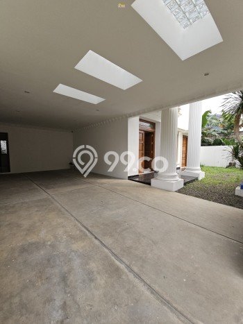 Rumah Luxury Modern Siap Huni di BSD Puspita Loka Tangerang Rumah Luxury Modern Siap Huni di BSD Puspita Loka Tangerang