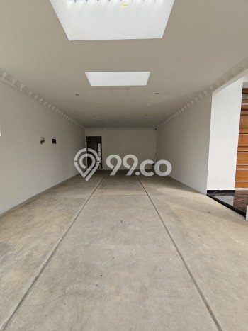 Rumah Luxury Modern Siap Huni di BSD Puspita Loka Tangerang Rumah Luxury Modern Siap Huni di BSD Puspita Loka Tangerang