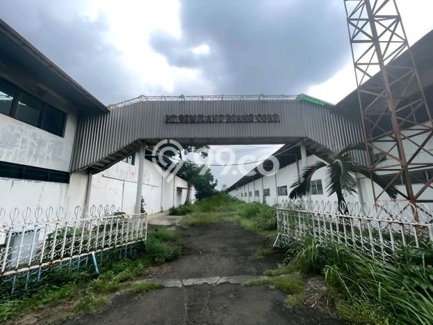 AREA PROSPEKTIF! Tanah Kawasan Tangerang, Luas 24076m2m², Dekat Transportasi, Kawasan Potensial AREA PROSPEKTIF! Tanah Kawasan Tangerang, Luas 24076m2m², Dekat Transportasi, Kawasan Potensial