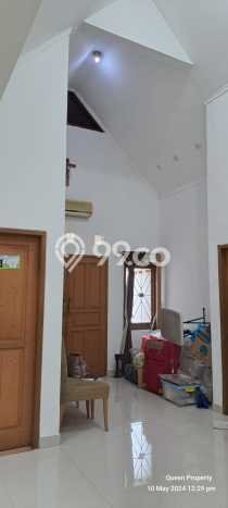 Rumah Elit LB 200m2 Siap Huni Desain Elegan di Alam Sutera, Tangerang Rumah Elit LB 200m2 Siap Huni Desain Elegan di Alam Sutera, Tangerang