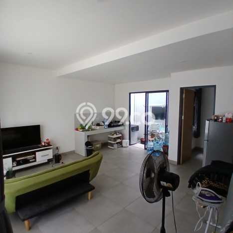 Dijual Rumah 3 Kamar Lokasi Ideal Bagus dan Strategis di BSD Dijual Rumah 3 Kamar Lokasi Ideal Bagus dan Strategis di BSD