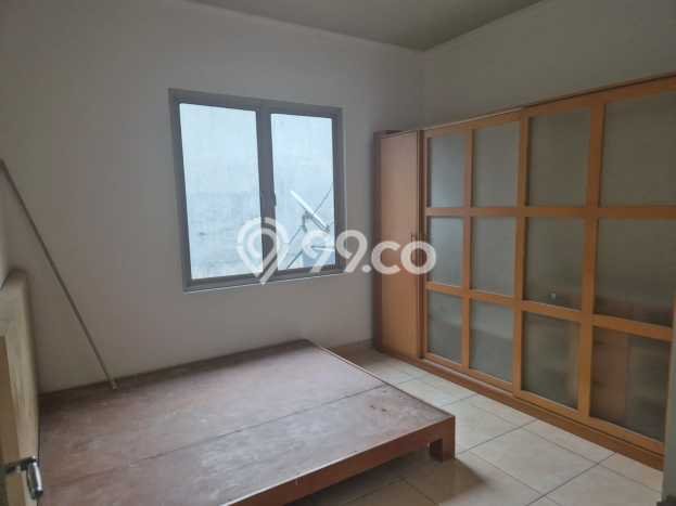 Rumah Elit Modern Tanpa Renovasi di BSD Tangerang Rumah Elit Modern Tanpa Renovasi di BSD Tangerang
