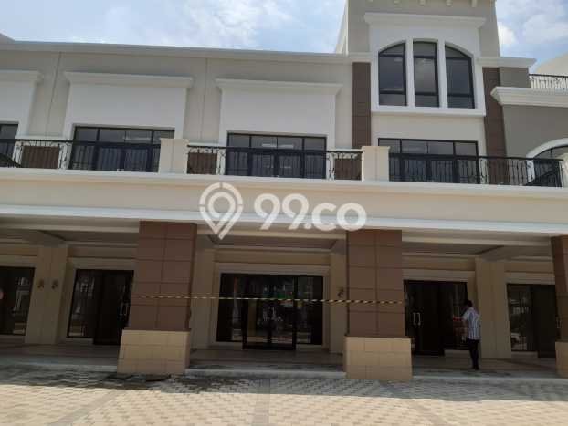 For Rent Ruko Premium Kawasan Gading Serpong, Luas 126m², Lokasi Berkembang For Rent Ruko Premium Kawasan Gading Serpong, Luas 126m², Lokasi Berkembang