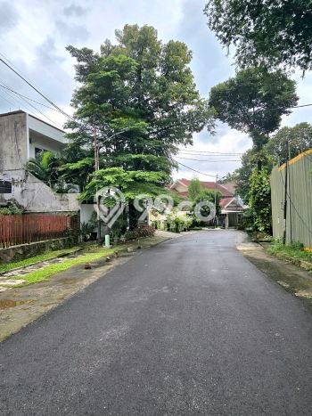 Dijual Rumah Premium dengan Fasilitas Sekitar Lengkap di Kebayoran Baru, Jakarta Selatan Dijual Rumah Premium dengan Fasilitas Sekitar Lengkap di Kebayoran Baru, Jakarta Selatan