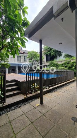 Rumah Modern Disewakan di Kebayoran Baru Jakarta Selatan Area Sangat Strategis Rumah Modern Disewakan di Kebayoran Baru Jakarta Selatan Area Sangat Strategis