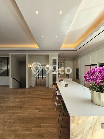 Rumah Mewah Dijual LT 370m2 di Kebayoran Baru, Jakarta Selatan Rumah Mewah Dijual LT 370m2 di Kebayoran Baru, Jakarta Selatan