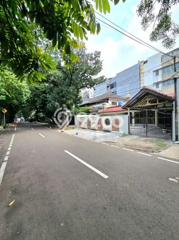 Rumah Cantik Siap Huni Di Kebayoran Baru Luas 200m2 Aman Rumah Cantik Siap Huni Di Kebayoran Baru Luas 200m2 Aman