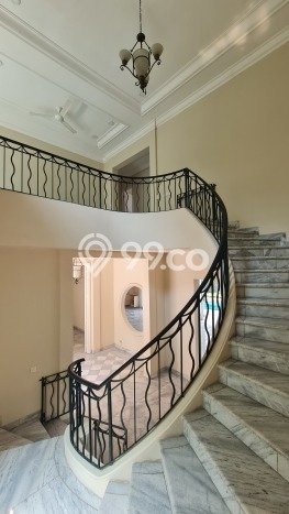 Siap Huni Rumah Mewah 4 Kamar di Kebayoran Baru Dekat ke Mana Saja Siap Huni Rumah Mewah 4 Kamar di Kebayoran Baru Dekat ke Mana Saja